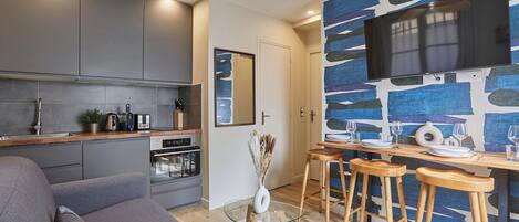 Apartment | Living area