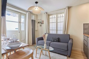 Apartment | Living area