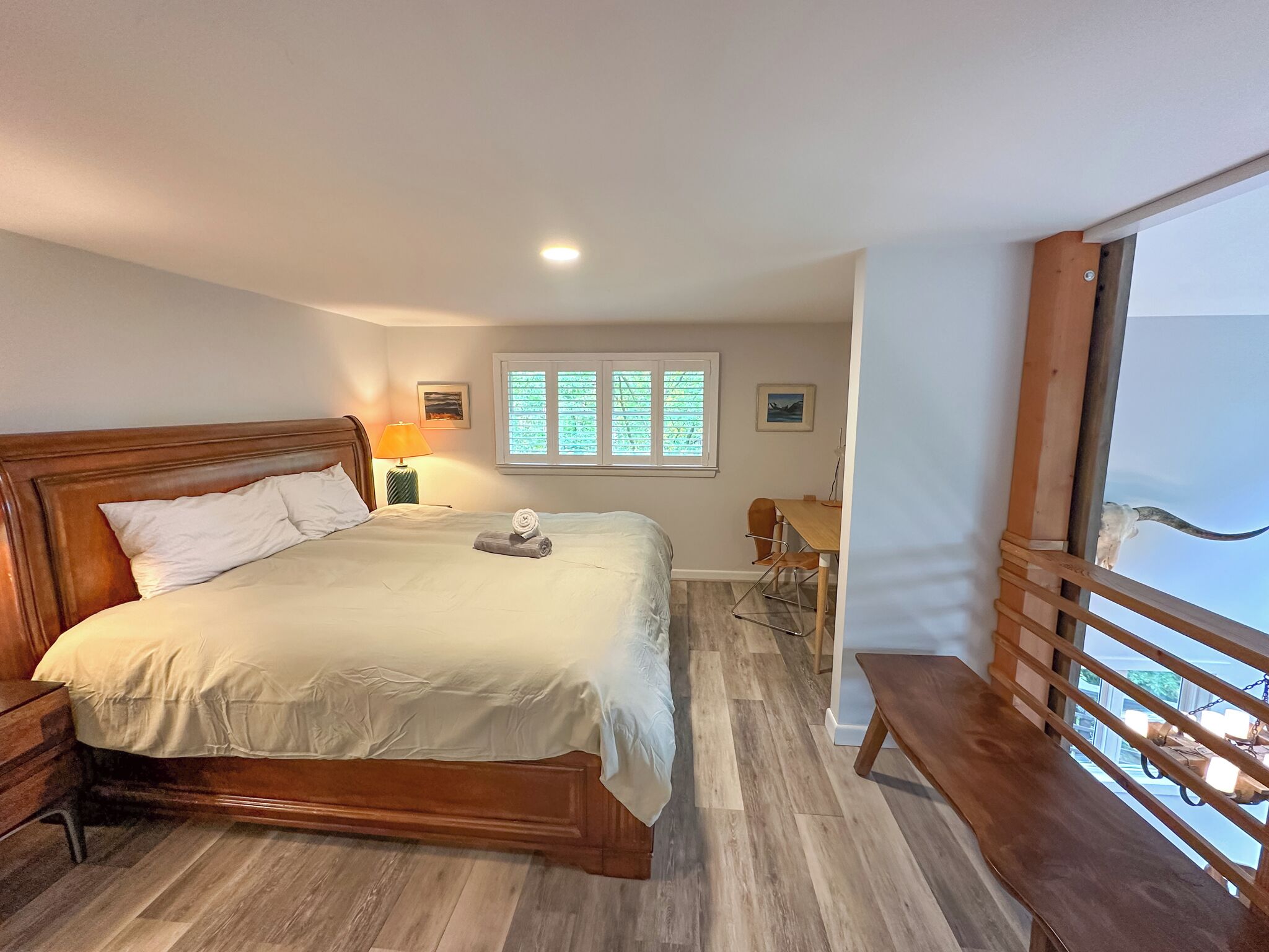 5 chambres, bureau, Wi-Fi gratuit, draps fournis