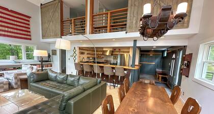 The Longhorn - Inspired 5br 3ba Home with Hot Tub