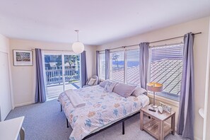 4 bedrooms, WiFi, bed sheets