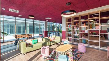 Zona de estar del vestíbulo