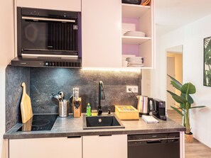 Classic Studio, Kitchen | Private kitchen
