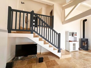 Interior - Holiday home with sea view, terrace, and swim spa with integrated whirlpool (Saint Raphael)