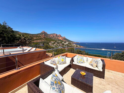 Tolles Ferienhaus für Familien mit Meerblick und Schwimm Spa, 5 Min. zum Strand