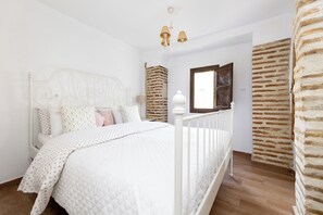 2 Schlafzimmer, Bügeleisen/Bügelbrett, Internetzugang, Bettwäsche