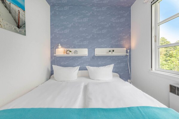 2 bedrooms, free WiFi