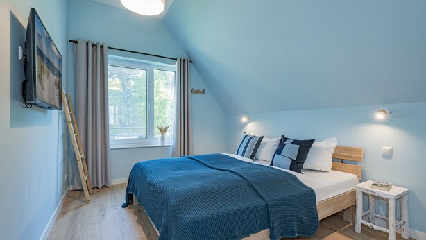 3 bedrooms, desk, iron/ironing board, WiFi (free) - Exclusive thatched house with sauna & garden on Usedom (Loddin)