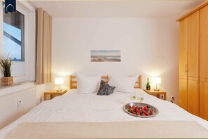 2 bedrooms, desk, free WiFi - Beautiful vacation apartment in Ahlbeck with balcony - only 100 m to the beach (Ahlbeck)