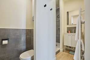 Apartment | Bathroom | Soap