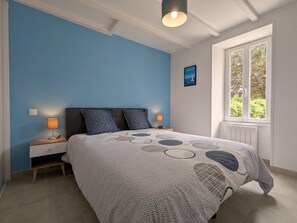 3 chambres, accès au Wi-Fi (inclus)