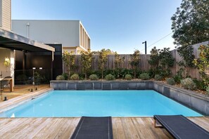 Beheizter Pool