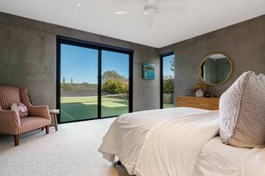 4 Schlafzimmer, Schreibtisch, Bügeleisen/Bügelbrett, kostenloses WLAN