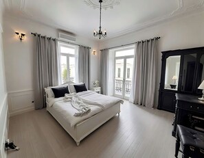 Deluxe Double Room, City View | Desk, laptop workspace, free WiFi