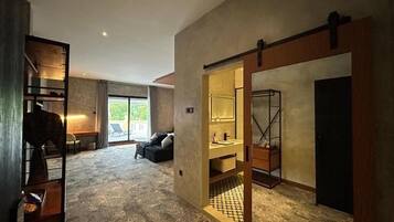 Suite with Terrace | Living area