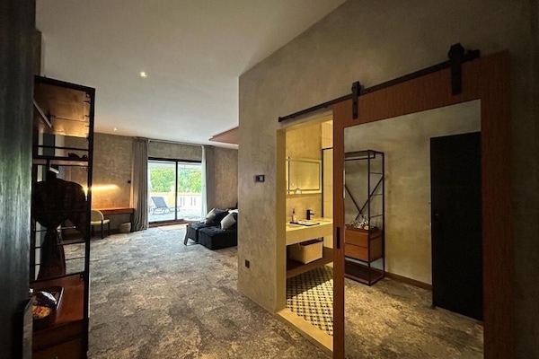 Suite with Terrace | Ruang tamu