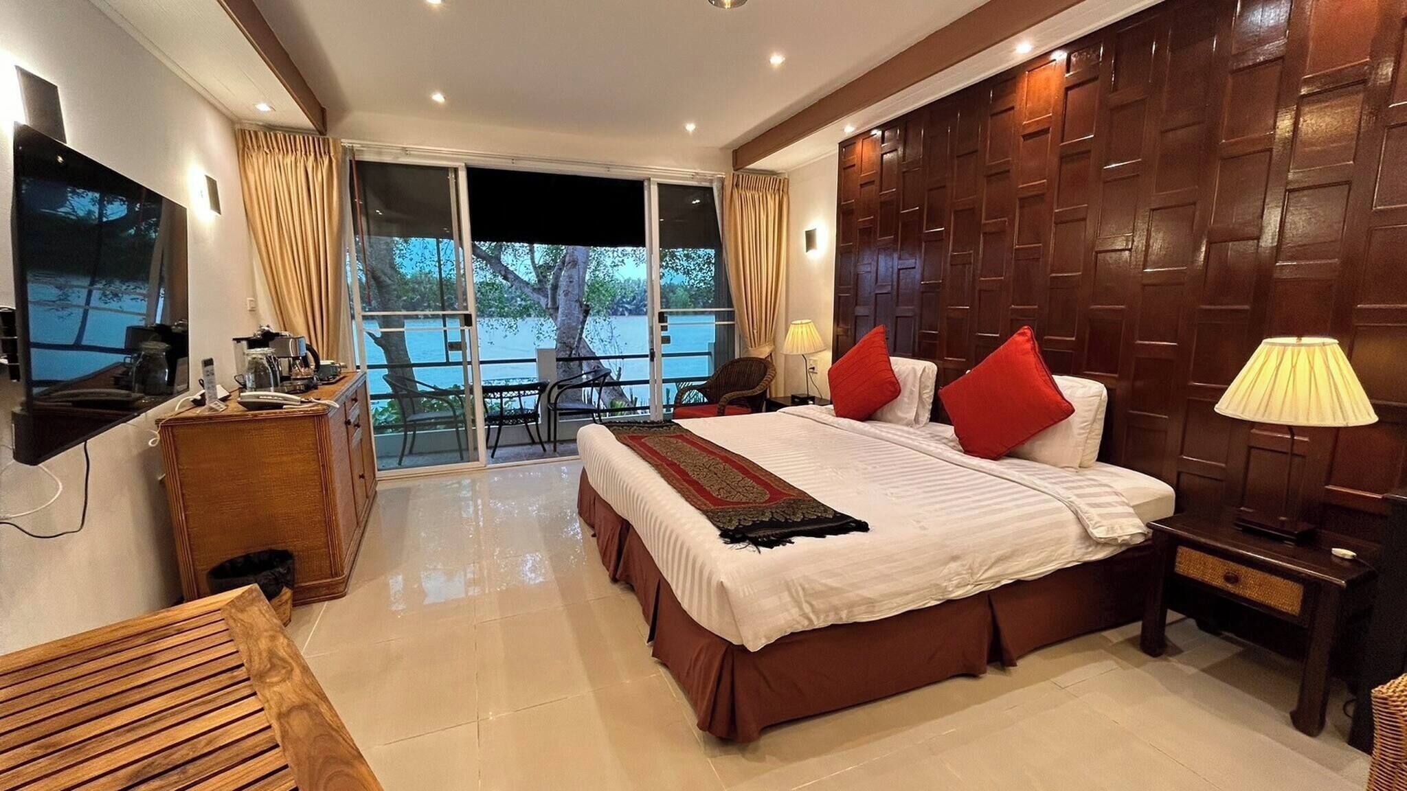 1 bedroom, internet, bed sheets, wheelchair access