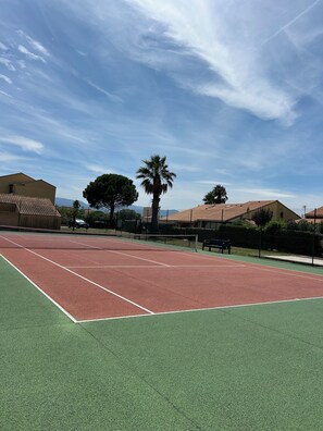 Sport court