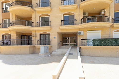 Family stay Apartment in Rehab city