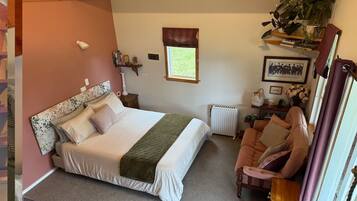 2 bedrooms, bed sheets