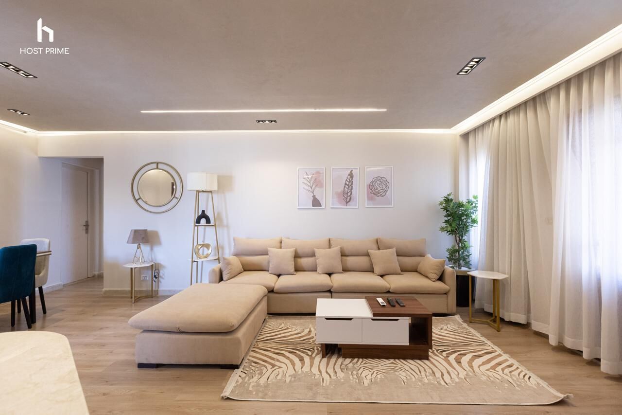 公寓, 空调, 花园景观 | 起居区 | 55-英寸液晶电视（配备卫星频道）