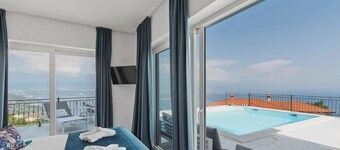 Villa Lauriana Nearby Opatija - Crovillas