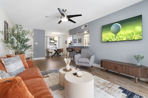 Smart TV - Modern 1BR in Old Town | Heated Pool Access (Scottsdale)