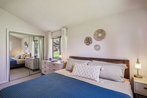 3 bedrooms, iron/ironing board, free WiFi, bed sheets - Cozy 3-Bedroom, 3 Bath Condominium Near Pagosa Lakes with Stunning Mountain Views (Pagosa Springs)