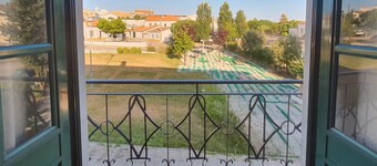 Villa 'Sossego' with Private Terrace, Wi-Fi and Air Conditioning