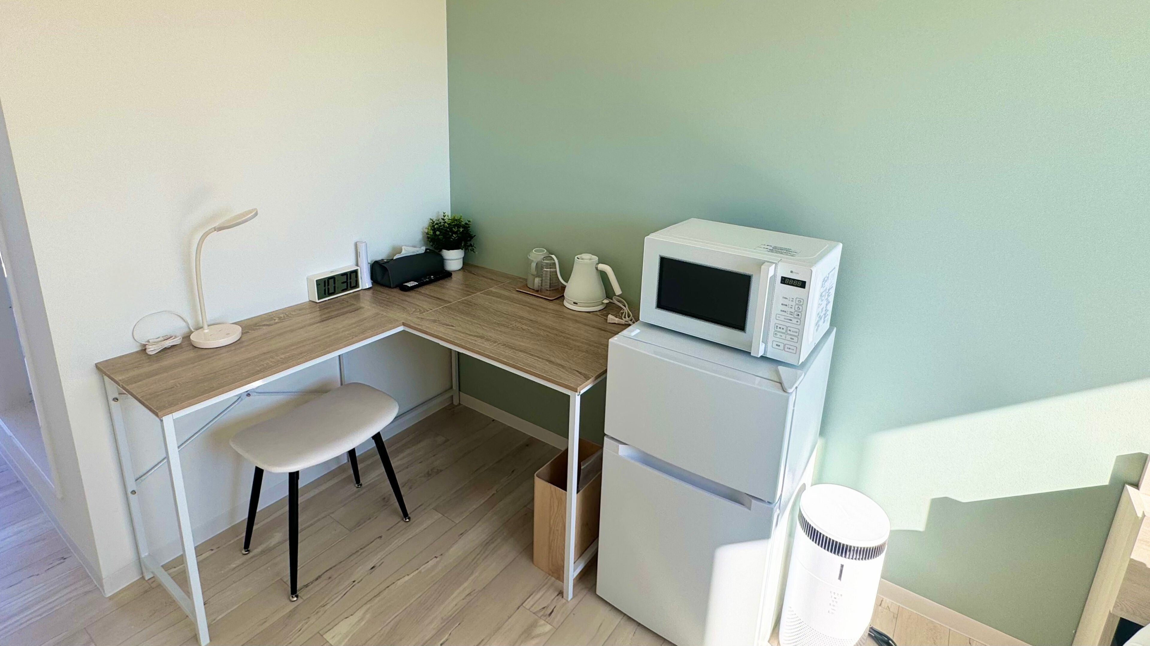 Double Room, 1 Double Bed, Non Smoking, Microwave | Interior