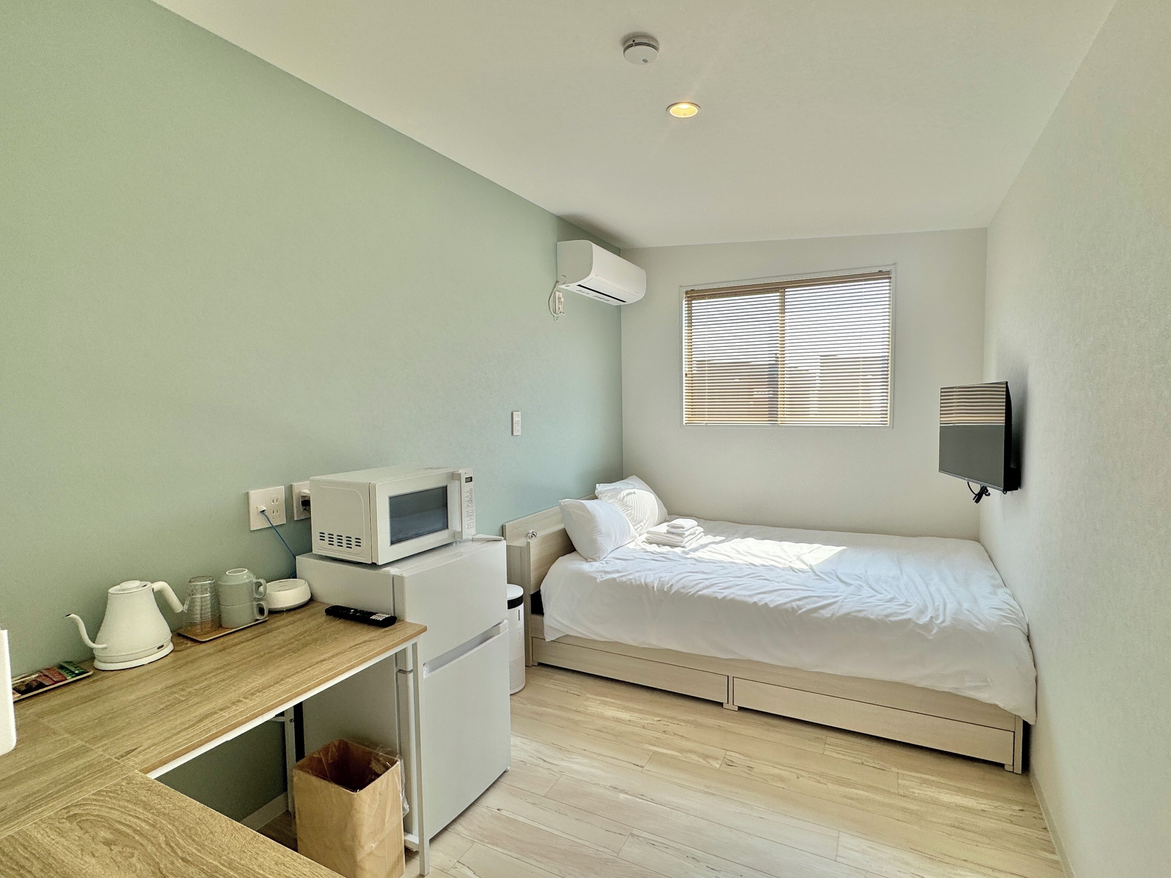 Double Room, 1 Double Bed, Non Smoking | Individually decorated, individually furnished, desk, free WiFi