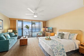 1 bedroom, iron/ironing board, free WiFi, bed sheets - VI 507 Maui Studio Retreat – Enjoy Panoramic Lanai Views Near Beaches, Shopping & Restaurants (Lahaina)