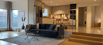 Exclusive newly apartment with free parking