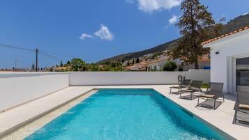 Villa, Smoking | 4 bedrooms