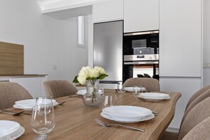 Biệt thự, hút thuốc | 4 phòng ngủ 