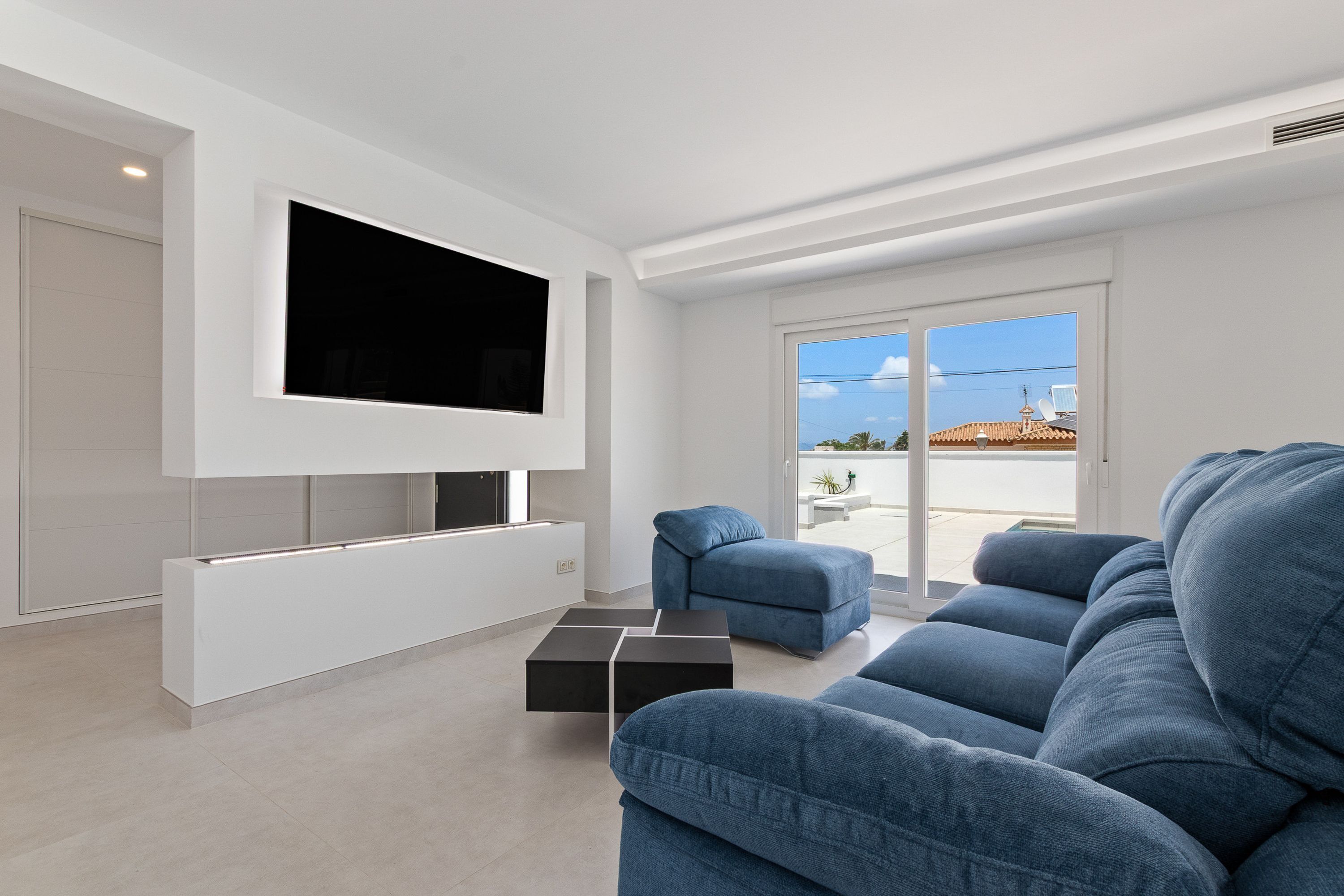 House, Smoking | 4 bedrooms