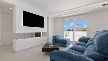 House, Smoking | 4 bedrooms