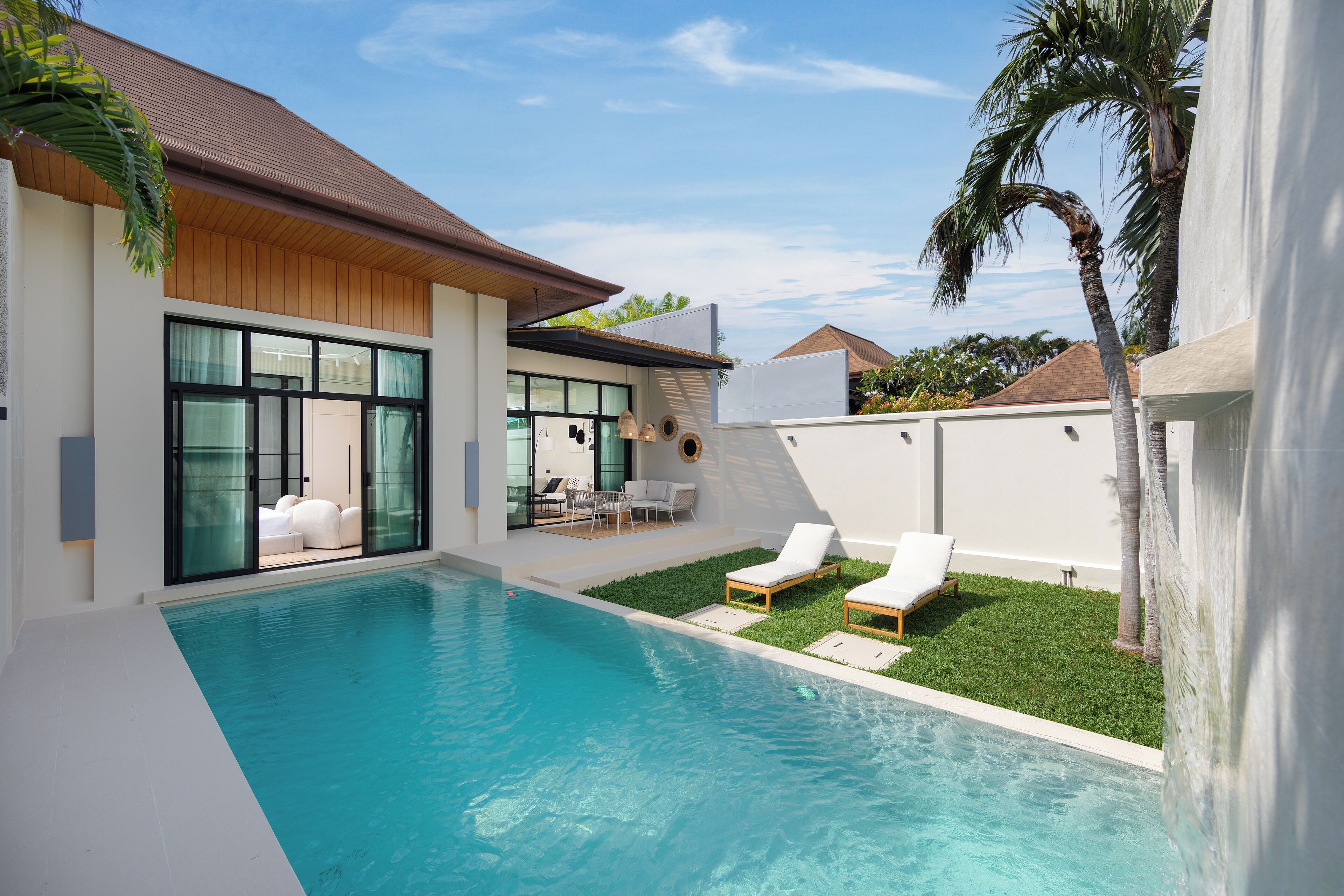 Design Villa, 2 Bedrooms, Pool View | In-room safe, laptop workspace, iron/ironing board, free WiFi