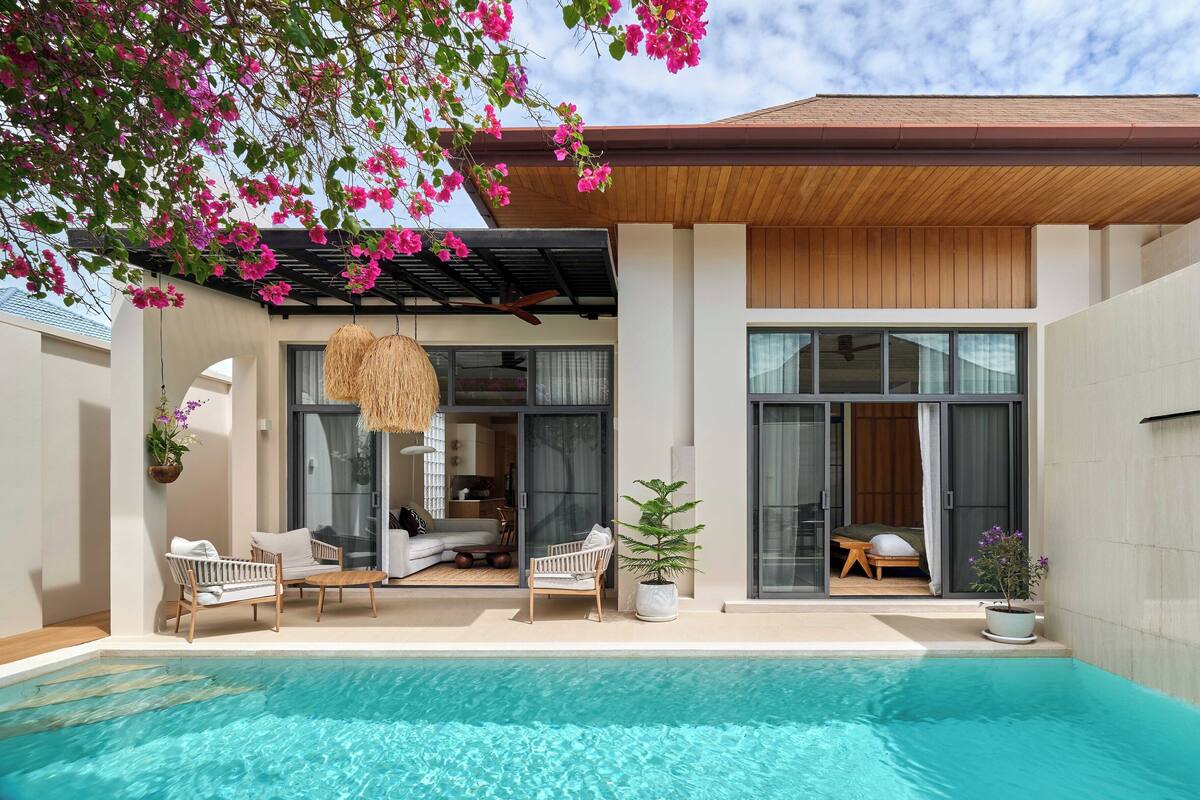 Villa romantique, 2 chambres, vue sur la piscine | Coffre-fort, espace de travail pour ordinateurs portables