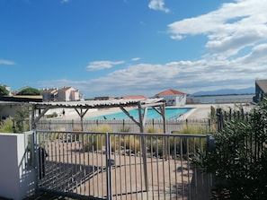 Outdoor pool, a heated pool - Air-conditioned apartment with splendid panoramic view - COUDALERE pedestrian village (barcares)