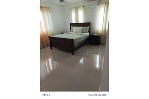 4 bedrooms, internet, bed sheets