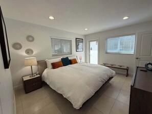 2 bedrooms, iron/ironing board, travel cot, WiFi