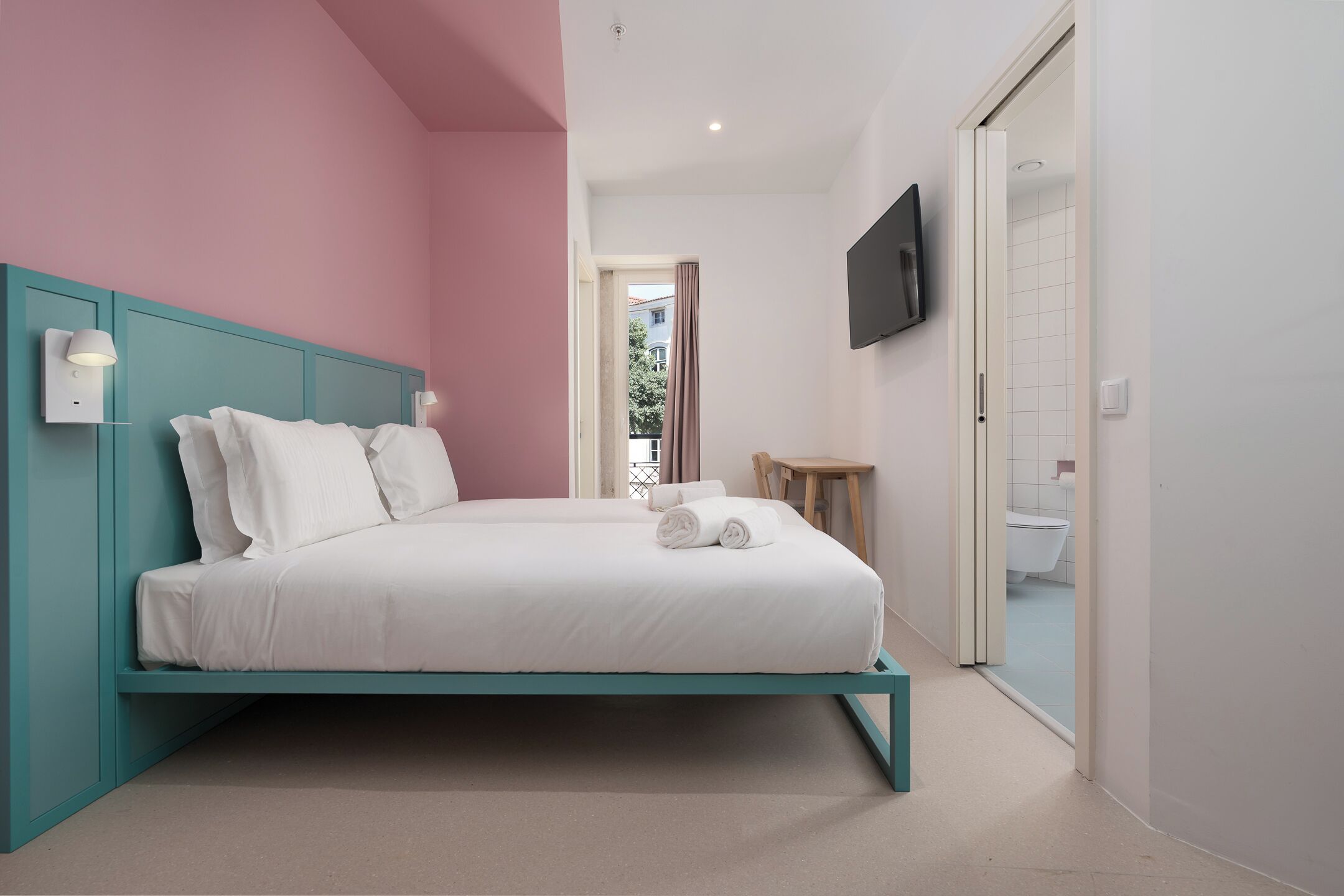 Comfort Double or Twin Room, City View