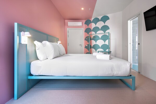 Camera Premium con letto matrimoniale o 2 letti singoli, vista città | Tende oscuranti, Wi-Fi gratuito