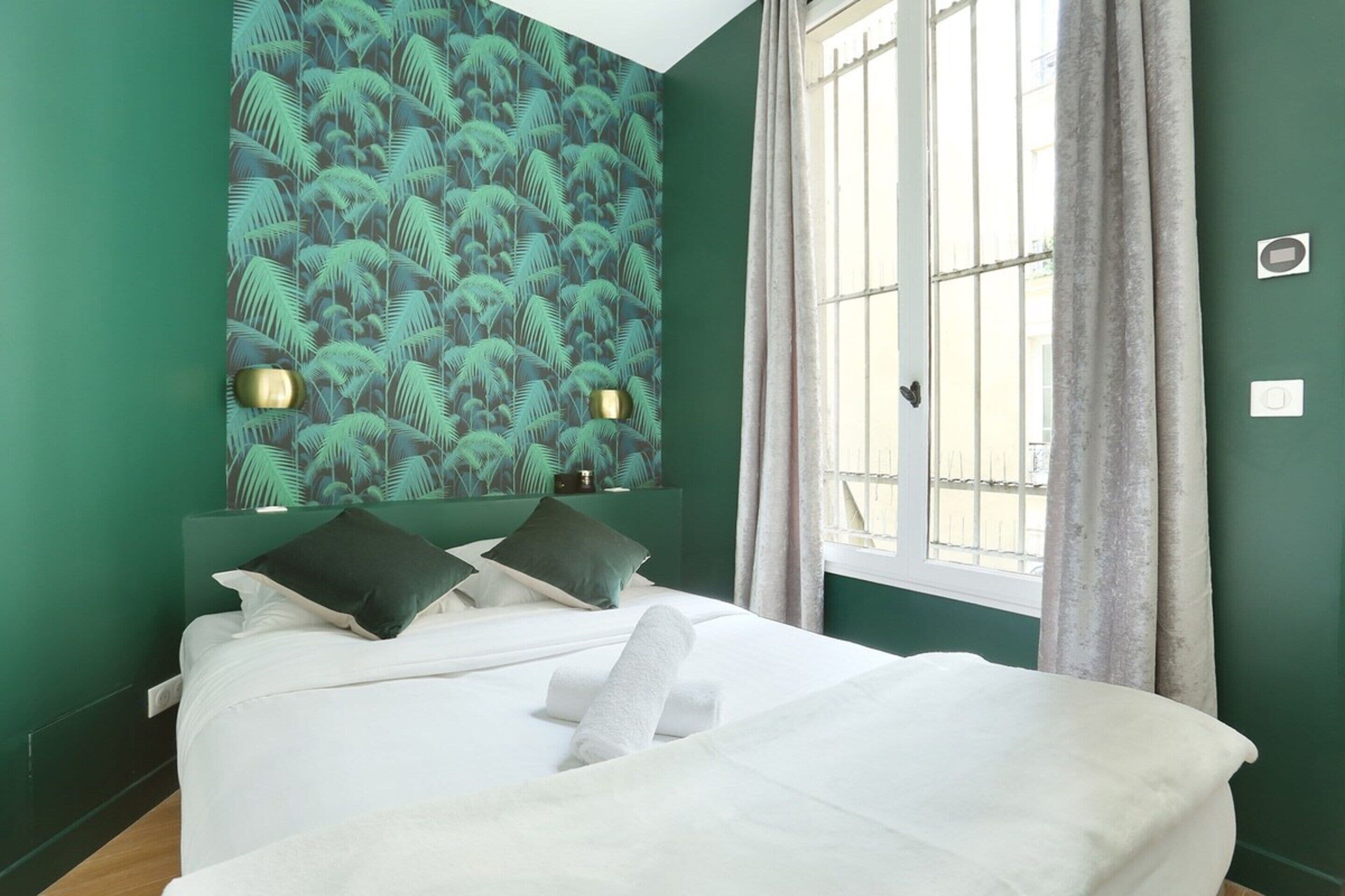 Apartment | 2 bedrooms, laptop workspace, iron/ironing board, bed sheets