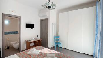 1 camera, Wi-Fi, lenzuola