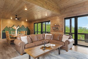 Smart TV, fireplace, video games