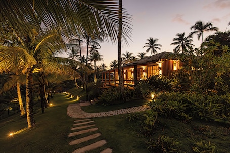 Luxury House, Sea View | In-room safe, free WiFi