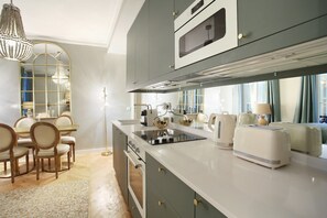 Apartment | Private kitchen