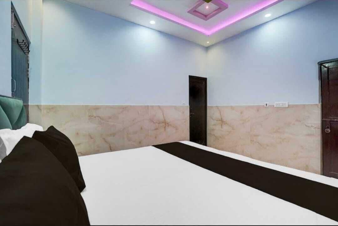 Habitación Deluxe | Camas supletorias, wifi gratis, ropa de cama